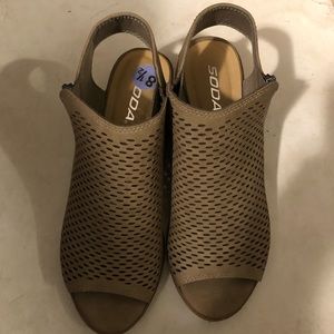 Women Soda Shoes